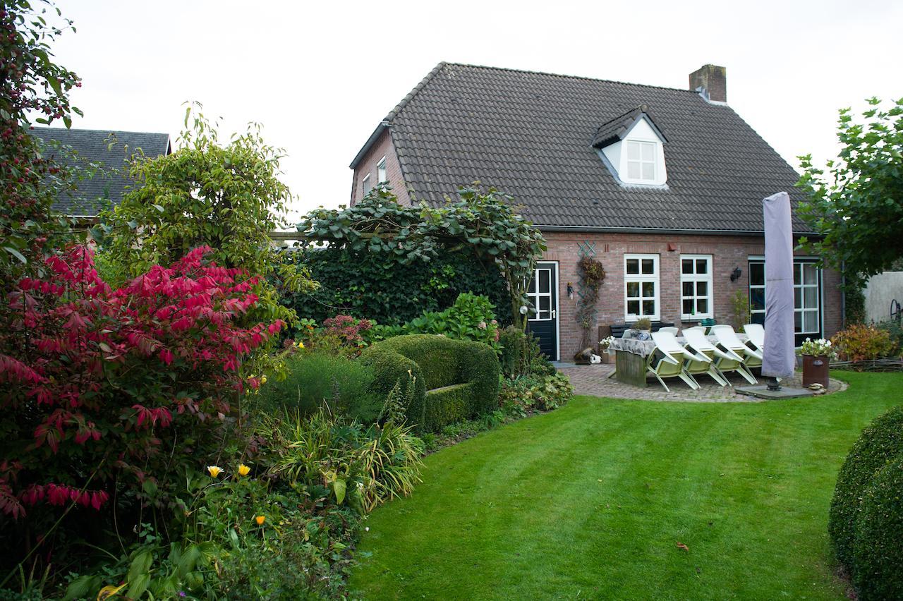B&B Aan De Burgt Boekel Exterior photo